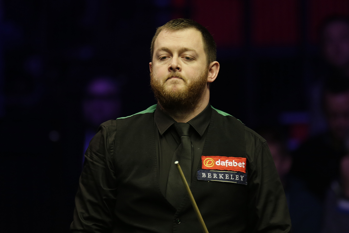 三年冲击更 三年冲击更